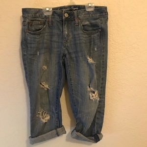 American Eagle Short Boy Cut Jeans